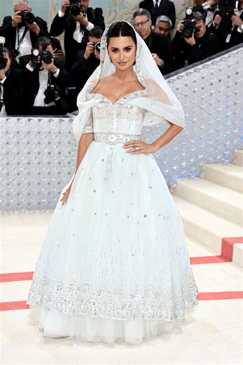 penelope cruz chanel met gala